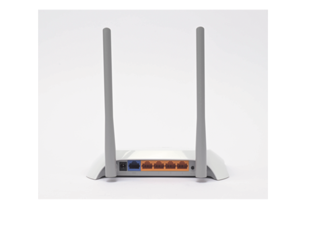 Router Inalámbrico WISP 2 antenas externas omnidireccional 5 dBi, 4 Puertos LAN 10/100 Mbps, 1 Puerto WAN 10/100 Mbps, control de ancho de banda